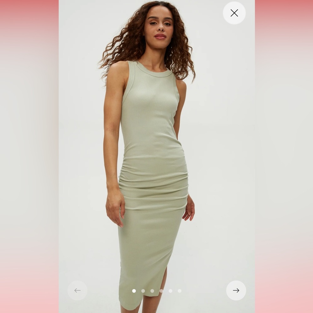 Elegant Sleeveless Green Dress